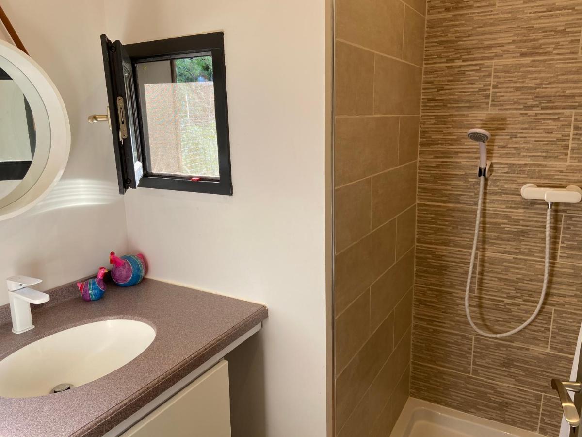 Gite Chalet Bois Bessuejouls المظهر الخارجي الصورة